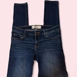 Hollister Dark Wash Skinny Jeans Size 9L- w29 L33